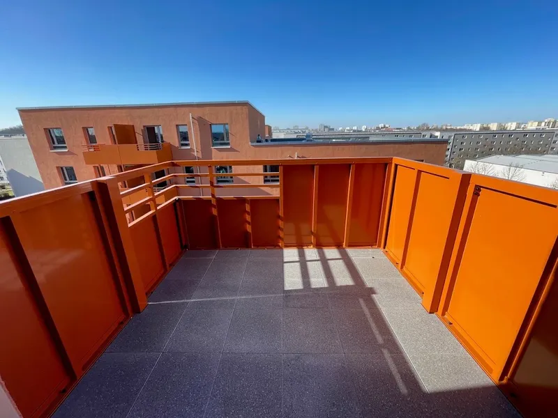 Moderne 3-Zimmer-Wohnung, seniorenfreundlich -mit Aufzug und stufenlosem Zugang — photo 1